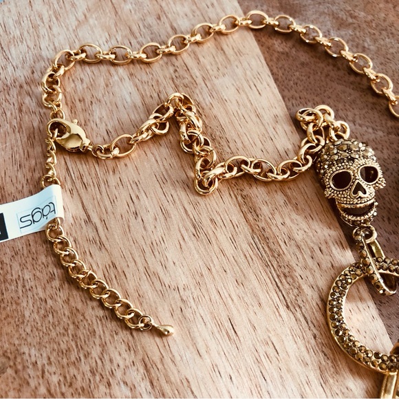 3 Pc Skull Halloween Jewelry Lot 2 Necklaces 1 Bracelet Some Imperfections - Picture 7 of 11